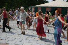 1e5a279ffd361615574eed512d253743